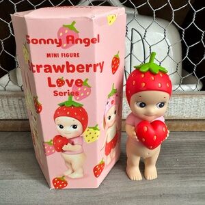 Sonny Angel Strawberry Love strawberry Mini Figure new in bow